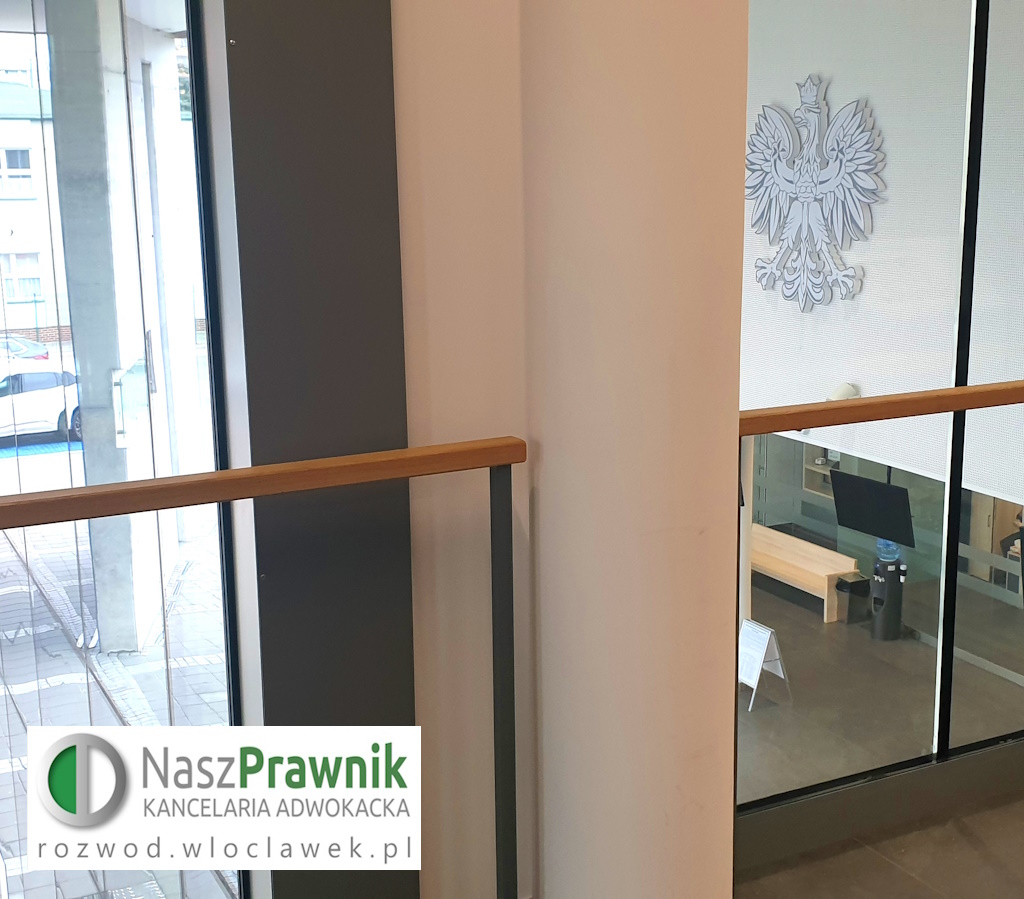 hall Sądu we Włocławku